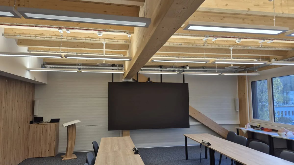 Centre d'ambulances CSU-NVB à Yverdon-les-Bains - Electricité & Domotique - VOé gasser